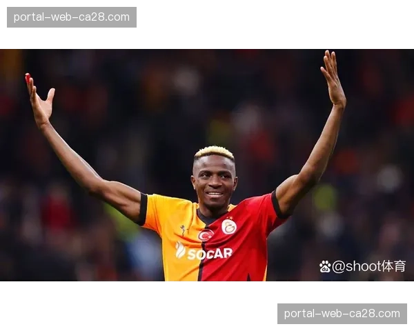 多家媒体确认,那不勒斯前锋奥斯梅恩已与巴黎圣日耳曼达成夏季加盟协议